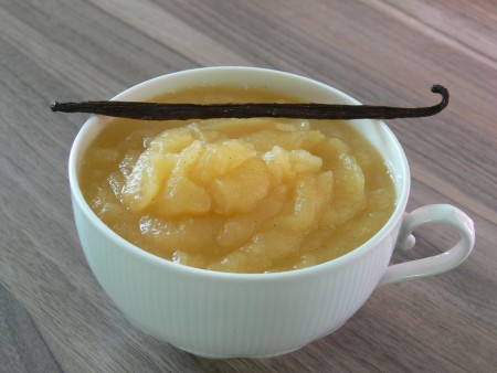 Compote de pomme et cerise à la vanille