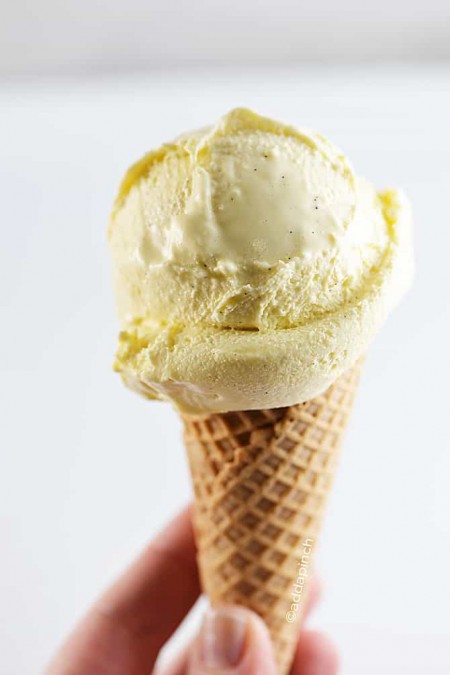 Glace à l'italienne à la vanille